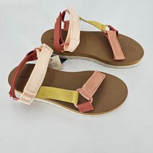 Nwt universal thread block sandals platform 10 orange pink yellow retro